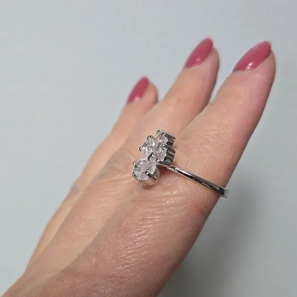 Sterling Silver 925 Rhinestones Floral Ring Size 6 Weigt 2g - Picture 14 of 17